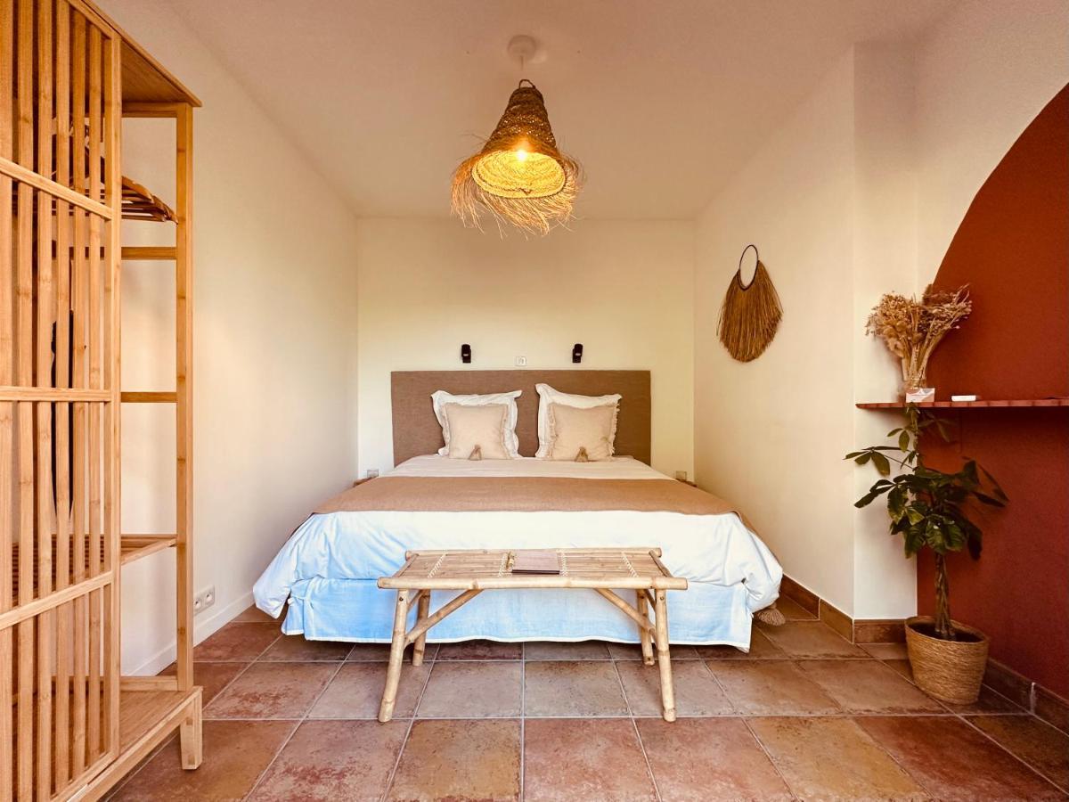 Bed and Breakfast 4 Saisons En Provence Saint-Paul-en-Forêt Exteriér fotografie